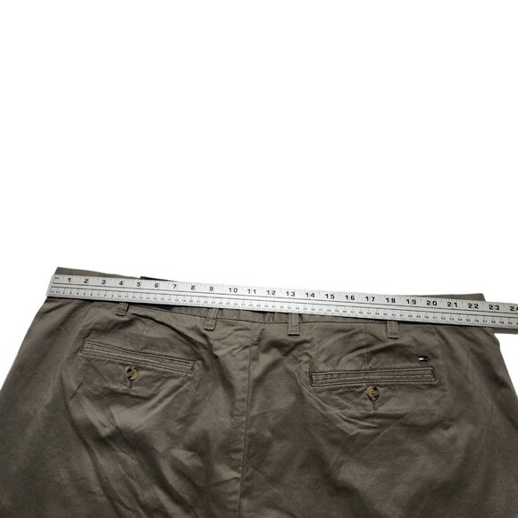 Tommy Hilfiger Men's TH Flex Stretch Custom Fit Chino Pants Classic 46x32 - Picture 7 of 11